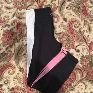Zyia leggings